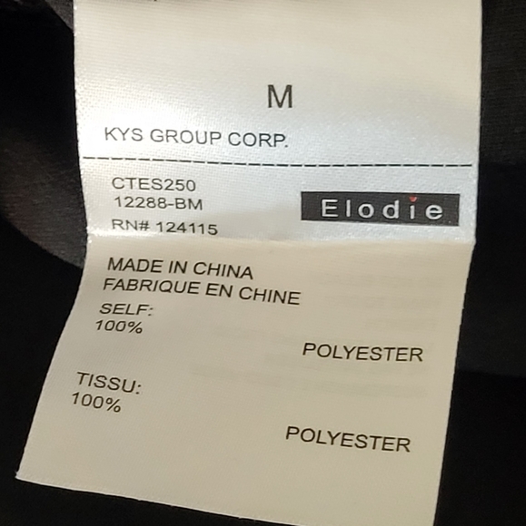 🎀Black Blouse with Side Button and Sleeve Details - Picture 9 of 15